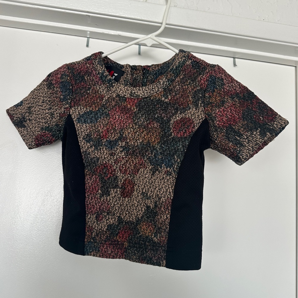 Mi Collection 90’s Vintage Floral Textured Crop Top